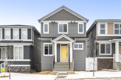 22 Edith Manor NW Calgary, AB T3R 1Y7