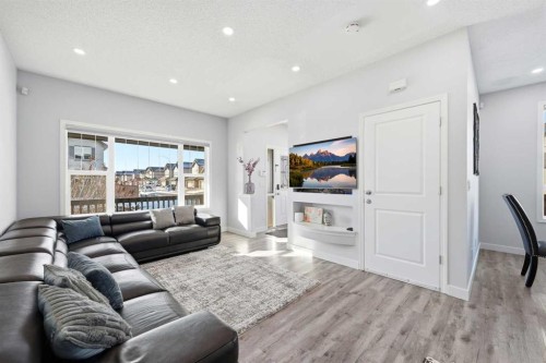 14 Skyview Point Road Ne, Calgary, AB - Indoor Photo Showing Living Room