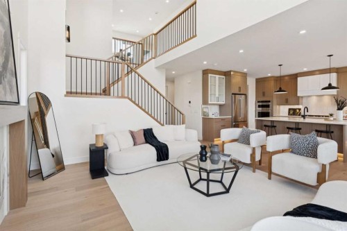 6 Westmount Point, Okotoks, AB - Indoor Photo Showing Living Room