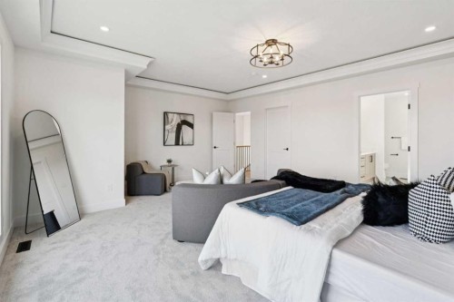 6 Westmount Point, Okotoks, AB - Indoor Photo Showing Bedroom