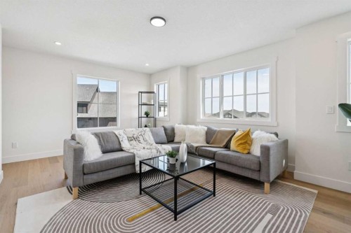 6 Westmount Point, Okotoks, AB - Indoor Photo Showing Living Room