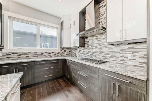 230 37 Street Nw, Calgary, AB - Indoor Photo Showing Kitchen With Upgraded Kitchen