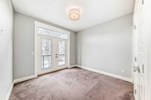 230 37 Street Nw, Calgary, AB - Indoor Photo Showing Other Room