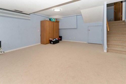 18 Coral Sands Place Ne, Calgary, AB - Indoor Photo Showing Other Room