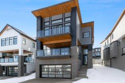 60 Timberline Way SW Calgary, AB T3H 4H1