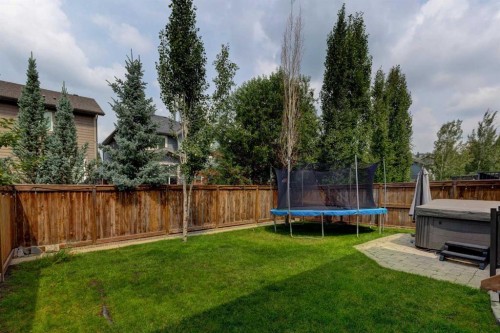 19 Cranbrook Crescent Se, Calgary, AB 