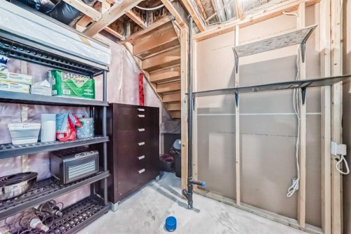 90 Evanspark Road Nw, Calgary, AB - Indoor