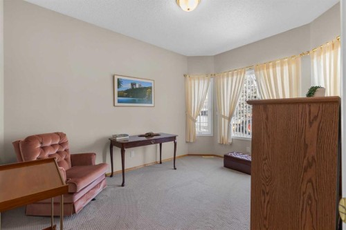 38 Scimitar Circle Nw, Calgary, AB - Indoor