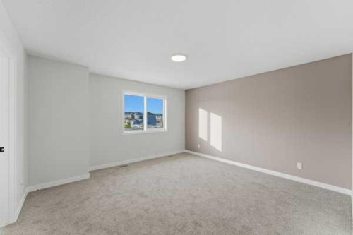 213 Bayview Park Sw, Airdrie, AB - Indoor Photo Showing Other Room