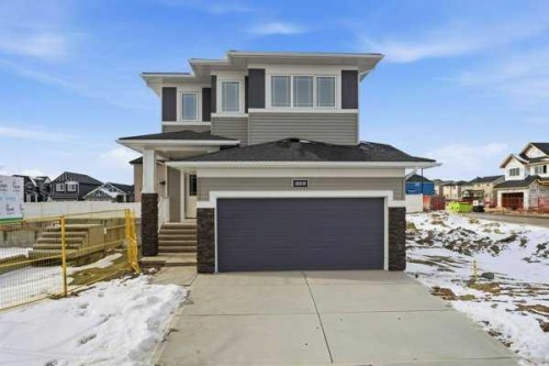 213 Bayview Park SW Airdrie, AB T4B 4G2