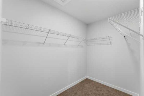 213 Bayview Park Sw, Airdrie, AB - Indoor With Storage