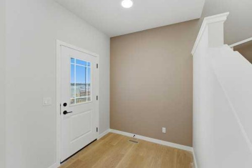 213 Bayview Park Sw, Airdrie, AB - Indoor Photo Showing Other Room