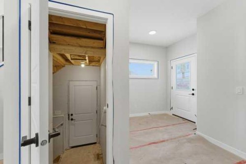 213 Bayview Park Sw, Airdrie, AB - Indoor Photo Showing Other Room