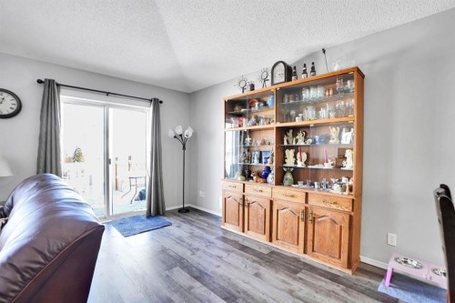94 Inverness Park Se, Calgary, AB - Indoor