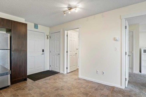 4104-279 Copperpond Common Se, Calgary, AB - Indoor Photo Showing Other Room