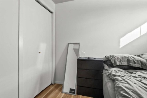 8510 Centre Street Ne, Calgary, AB - Indoor