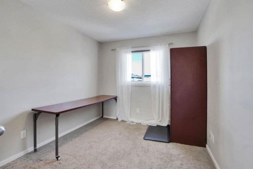 82 Walden Drive Se, Calgary, AB - Indoor