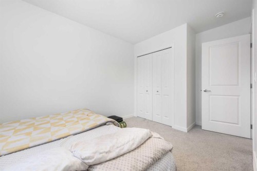 399 Magnolia Drive Se, Calgary, AB - Indoor Photo Showing Bedroom