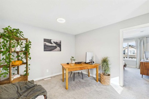 41 Heirloom Crescent Se, Calgary, AB - Indoor