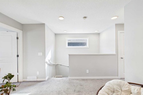 41 Heirloom Crescent Se, Calgary, AB - Indoor Photo Showing Other Room