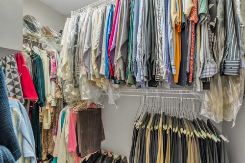 55 Midlake Place Se, Calgary, AB - Indoor With Storage