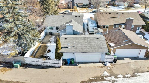 55 Midlake Place Se, Calgary, AB - Outdoor