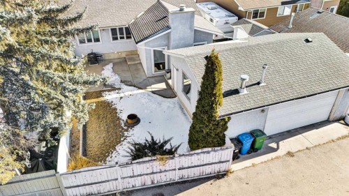 55 Midlake Place Se, Calgary, AB - Outdoor With Exterior