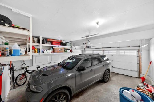 7 Redstone Park Ne, Calgary, AB - Indoor Photo Showing Garage