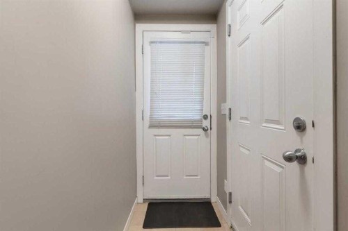 34 New Brighton Point Se, Calgary, AB - Indoor Photo Showing Other Room