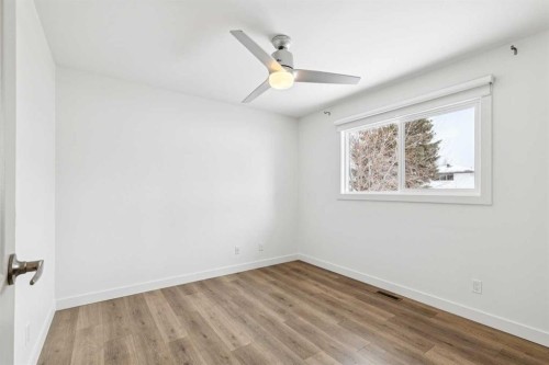 11016 Braton Place Sw, Calgary, AB - Indoor Photo Showing Other Room