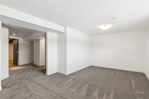 11016 Braton Place Sw, Calgary, AB - Indoor Photo Showing Other Room