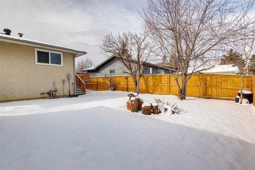 11016 Braton Place Sw, Calgary, AB - Outdoor