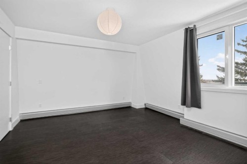 304-512 Cedar Crescent Sw, Calgary, AB - Indoor Photo Showing Other Room