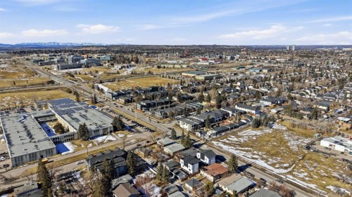 2143 50 Avenue Sw, Calgary, AB - Outdoor With View