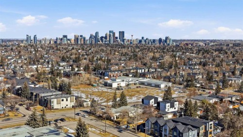 2143 50 Avenue Sw, Calgary, AB - Outdoor With View