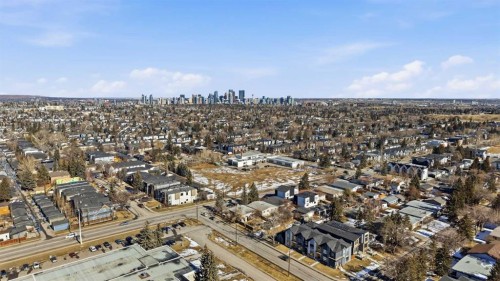 2143 50 Avenue Sw, Calgary, AB - Outdoor With View