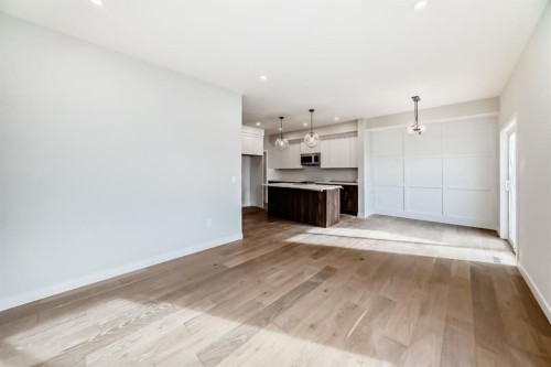 512 Heritage Boulevard, Cochrane, AB - Indoor Photo Showing Other Room