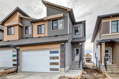 512 Heritage Boulevard, Cochrane, AB - Outdoor