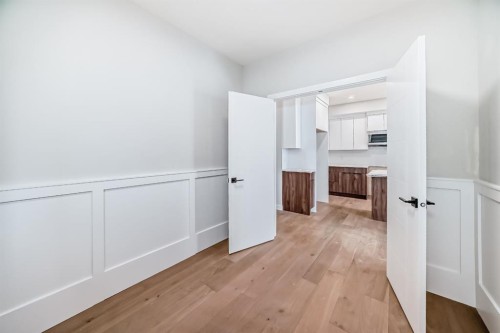 512 Heritage Boulevard, Cochrane, AB - Indoor Photo Showing Other Room