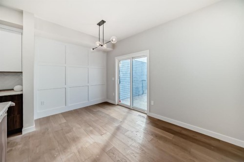 512 Heritage Boulevard, Cochrane, AB - Indoor Photo Showing Other Room