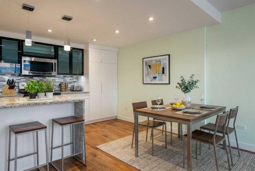 206-1027 Cameron Avenue Sw, Calgary, AB - Indoor Photo Showing Dining Room