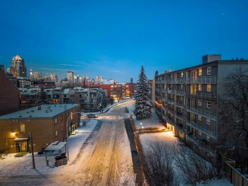 206-1027 Cameron Avenue Sw, Calgary, AB - Outdoor With View