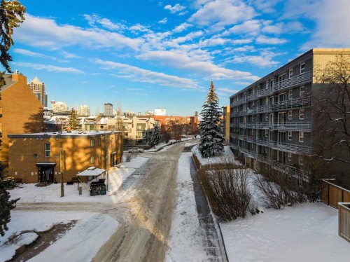206-1027 Cameron Avenue Sw, Calgary, AB - Outdoor With View