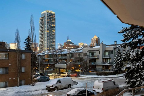 206-1027 Cameron Avenue Sw, Calgary, AB - Outdoor With Balcony With Facade