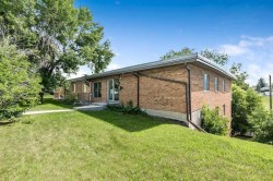 205-4328 4 Street NW Calgary, AB T2K 1A2