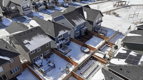 320 Sundown View, Cochrane, AB - Outdoor