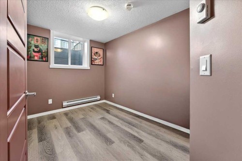 216-474 Seton Circle Se, Calgary, AB - Indoor Photo Showing Other Room