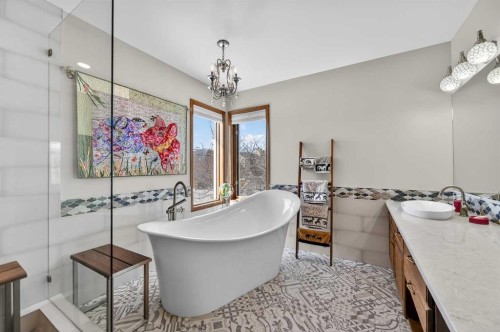 68 Hawkland Circle Nw, Calgary, AB - Indoor Photo Showing Bathroom