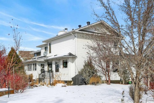 68 Hawkland Circle Nw, Calgary, AB - Outdoor