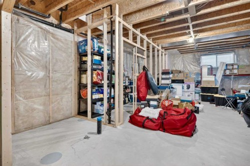7104 36 Avenue Nw, Calgary, AB - Indoor Photo Showing Basement